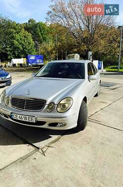 Седан Mercedes-Benz E-Class 2002 в Черновцах