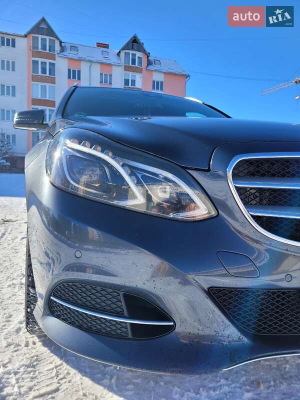 Універсал Mercedes-Benz E-Class 2016 в Долині фото 25 Універсал Mercedes-Benz E-Class 2016 в Долині