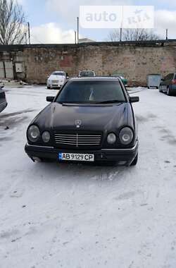 Седан Mercedes-Benz E-Class 1998 в 