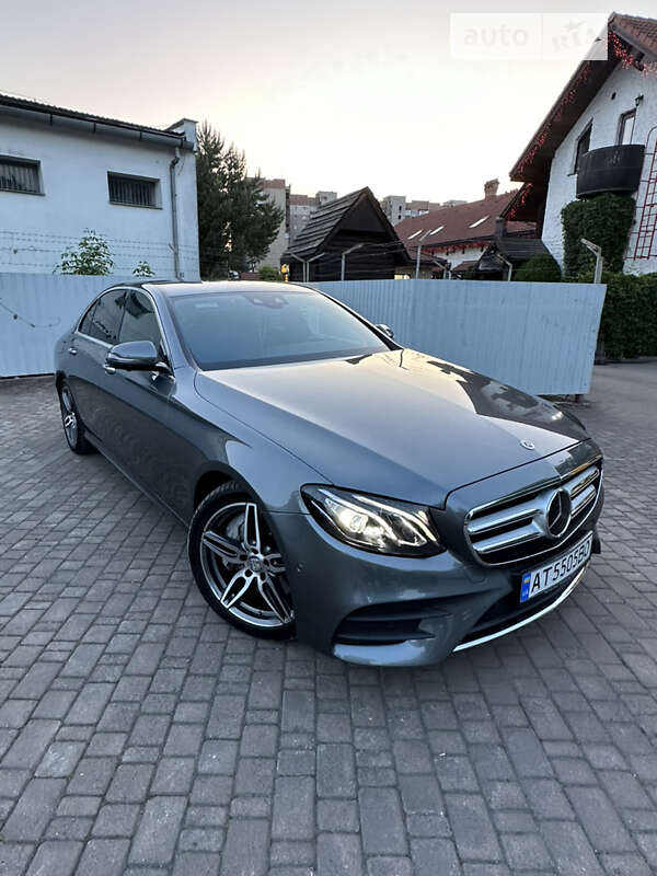 Седан Mercedes-Benz E-Class 2017 в Ивано-Франковске
