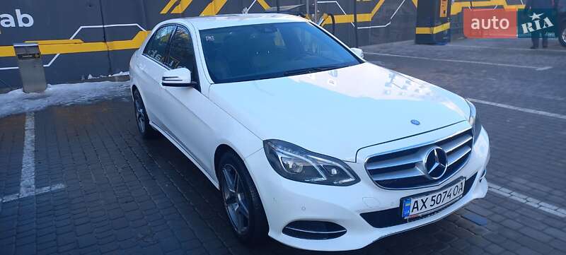 Седан Mercedes-Benz E-Class 2013 в Харькове
