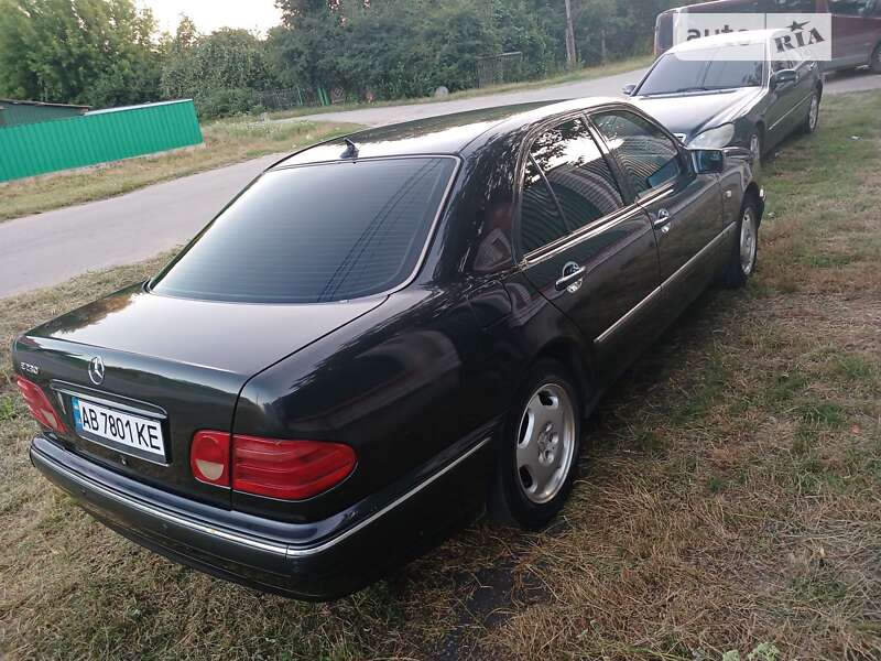 Mercedes-Benz E-Class 1997