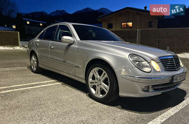 Седан Mercedes-Benz E-Class 2002 в Харкові