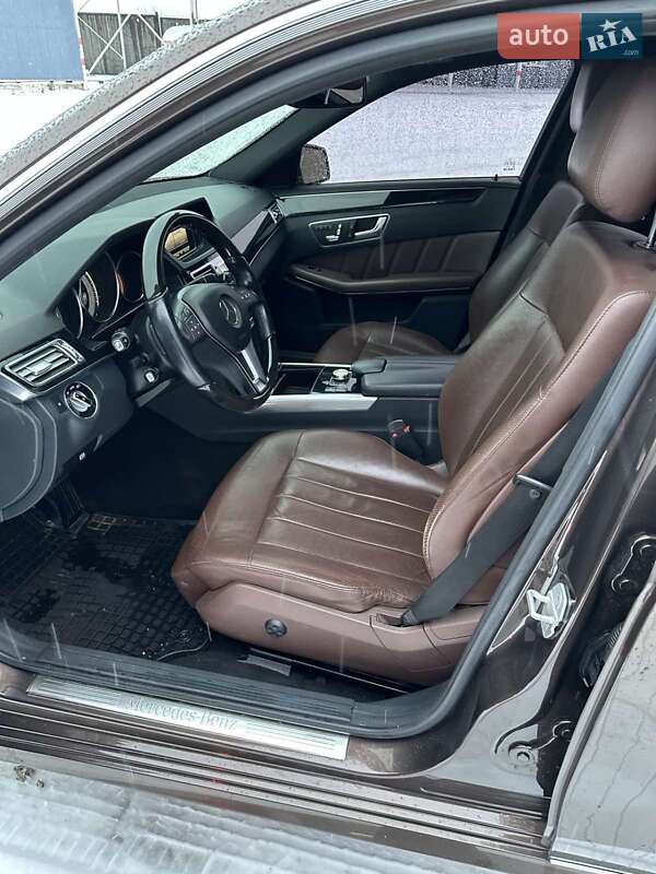 Седан Mercedes-Benz E-Class 2013 в Миргороді
