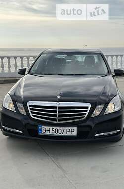 Седан Mercedes-Benz E-Class 2012 в Одесі