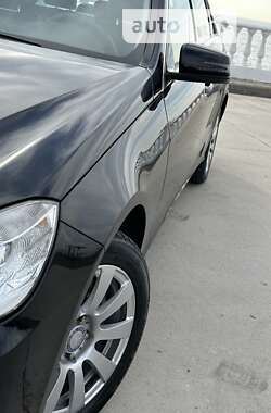 Седан Mercedes-Benz E-Class 2012 в Одесі