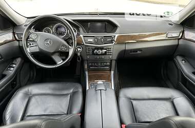 Седан Mercedes-Benz E-Class 2012 в Одесі