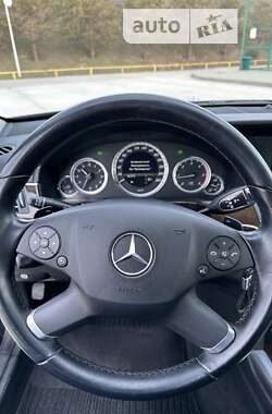 Седан Mercedes-Benz E-Class 2012 в Одесі