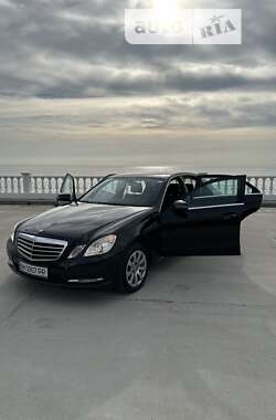 Седан Mercedes-Benz E-Class 2012 в Одесі