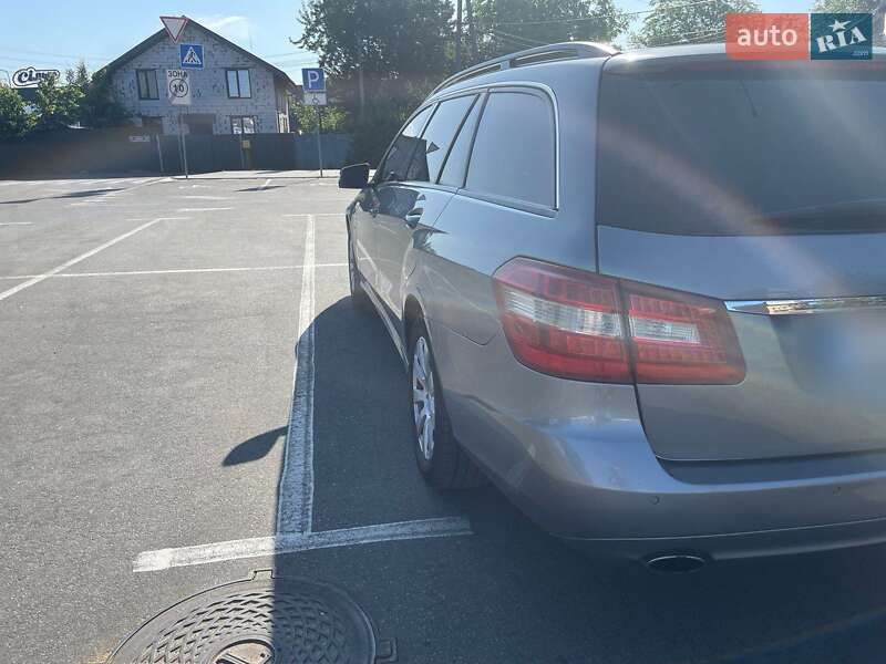 Универсал Mercedes-Benz E-Class 2010 в Броварах