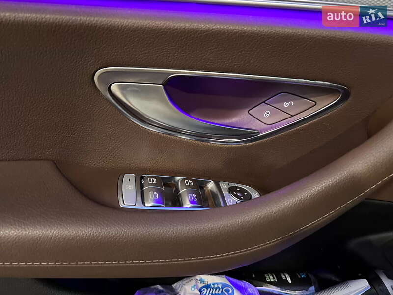 Седан Mercedes-Benz E-Class 2016 в Львове фото 13 Седан Mercedes-Benz E-Class 2016 в Львове