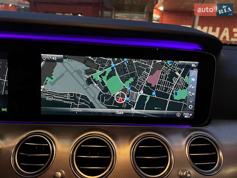 Седан Mercedes-Benz E-Class 2016 в Львове фото 26 Седан Mercedes-Benz E-Class 2016 в Львове