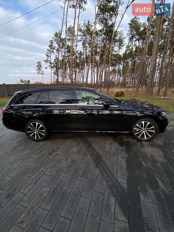 Универсал Mercedes-Benz E-Class 2019 в Житомире