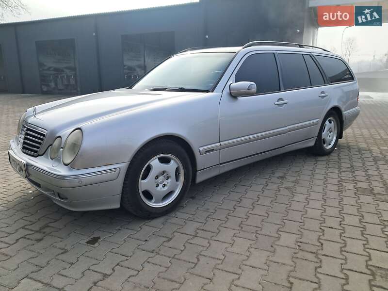 Универсал Mercedes-Benz E-Class 2002 в Львове