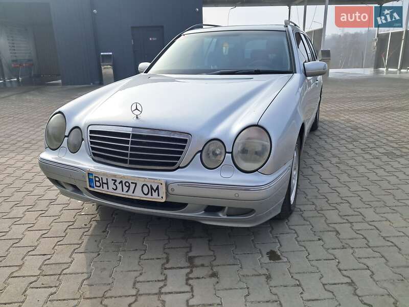Универсал Mercedes-Benz E-Class 2002 в Львове
