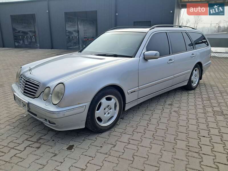 Универсал Mercedes-Benz E-Class 2002 в Львове