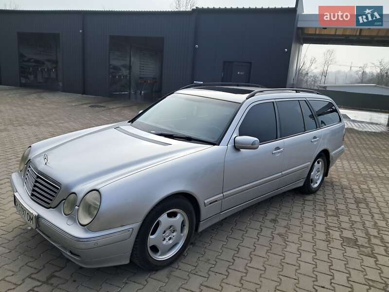 Универсал Mercedes-Benz E-Class 2002 в Львове