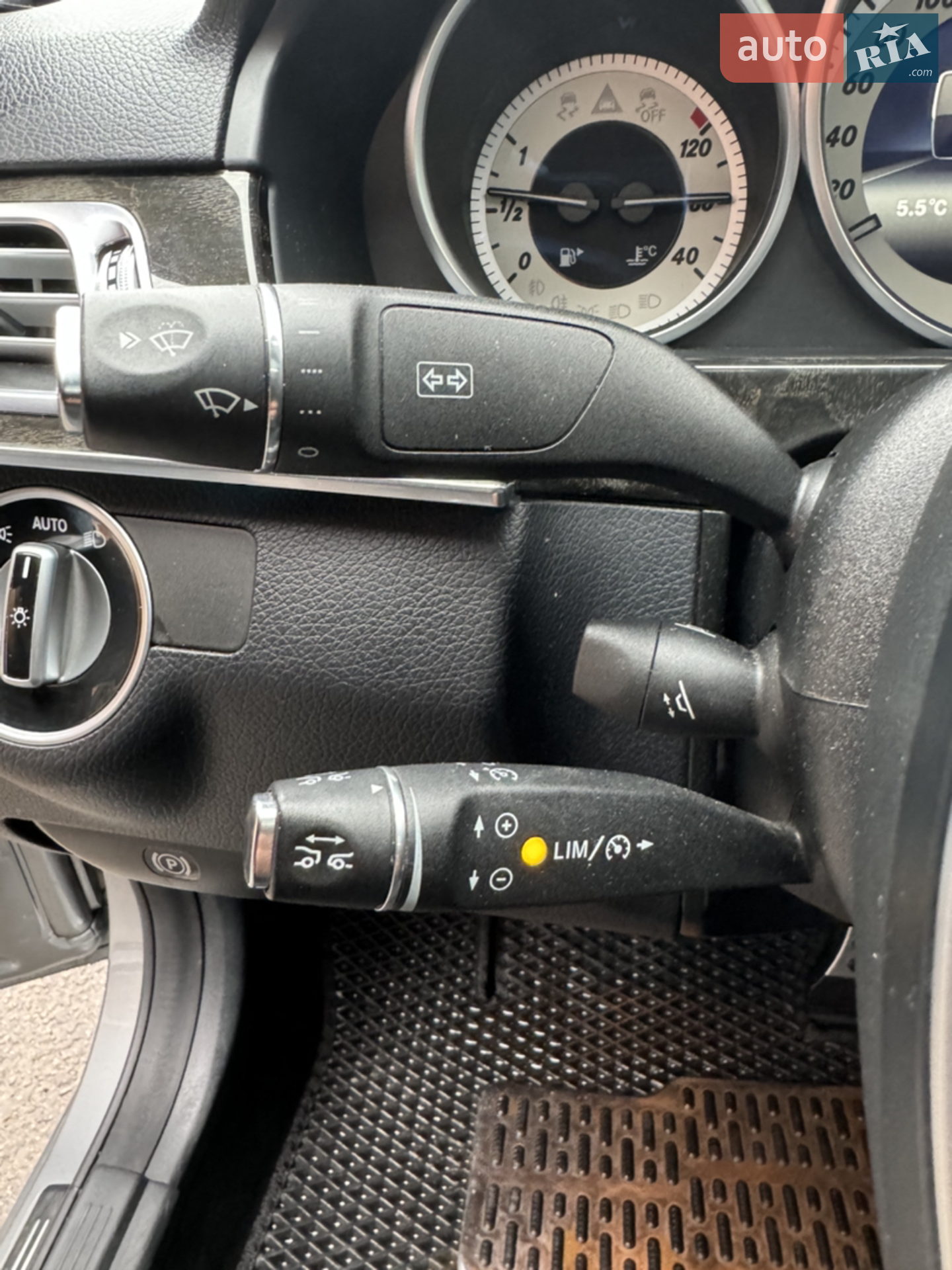 2013 Mercedes-Benz E-klasse - мініатюра 27