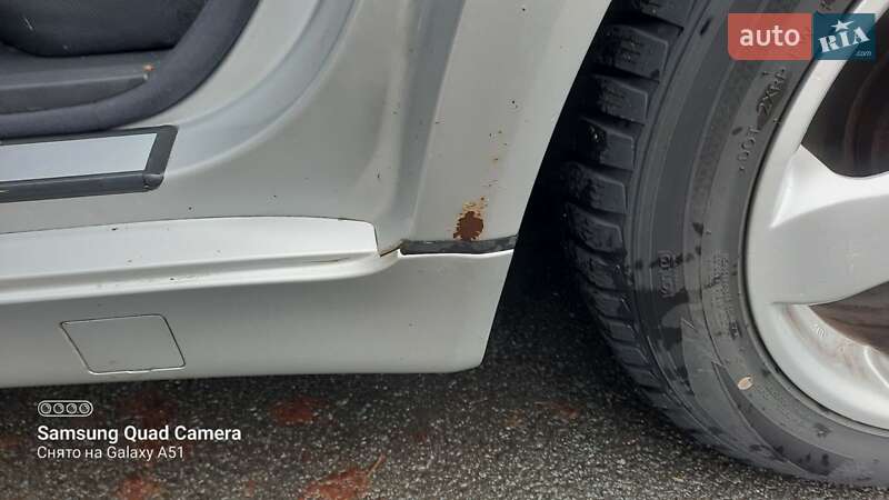 Седан Mercedes-Benz E-Class 1999 в Черновцах