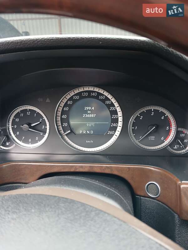 Седан Mercedes-Benz E-Class 2010 в Белой Церкви фото 9 Седан Mercedes-Benz E-Class 2010 в Белой Церкви