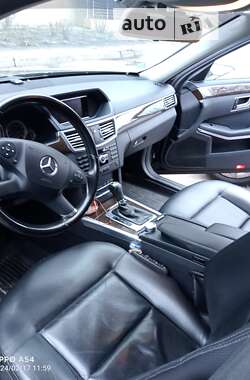 Седан Mercedes-Benz E-Class 2013 в Черкассах