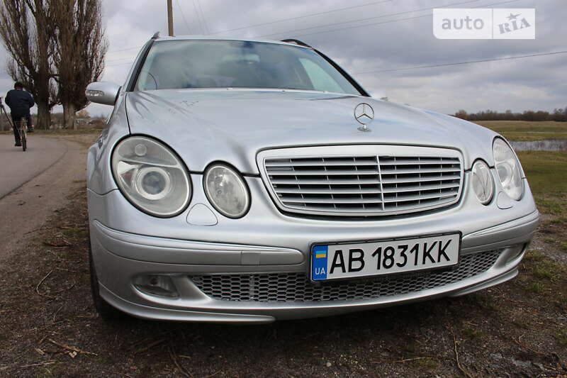 Mercedes-Benz E-Class 2005