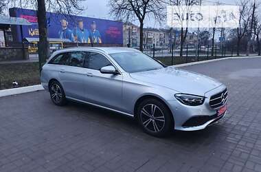 Универсал Mercedes-Benz E-Class 2021 в Киеве