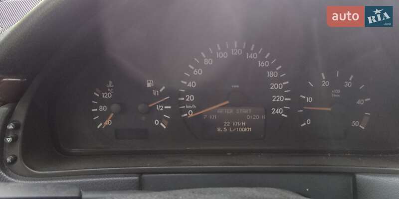 Універсал Mercedes-Benz E-Class 2000 в Черкасах фото 12 Універсал Mercedes-Benz E-Class 2000 в Черкасах