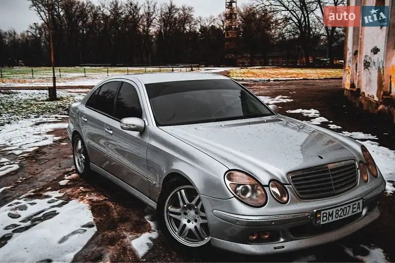 Mercedes-Benz E-Class