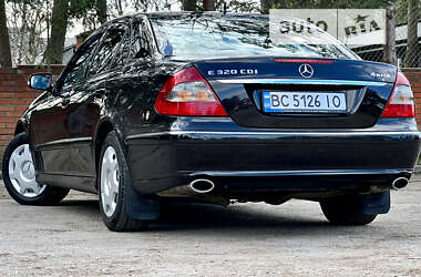 Седан Mercedes-Benz E-Class 2008 в Львові