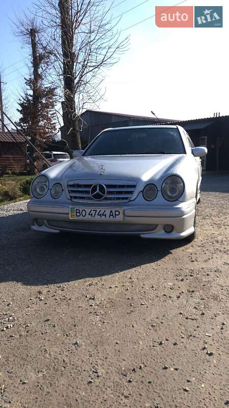 Mercedes-Benz E-Class 2002