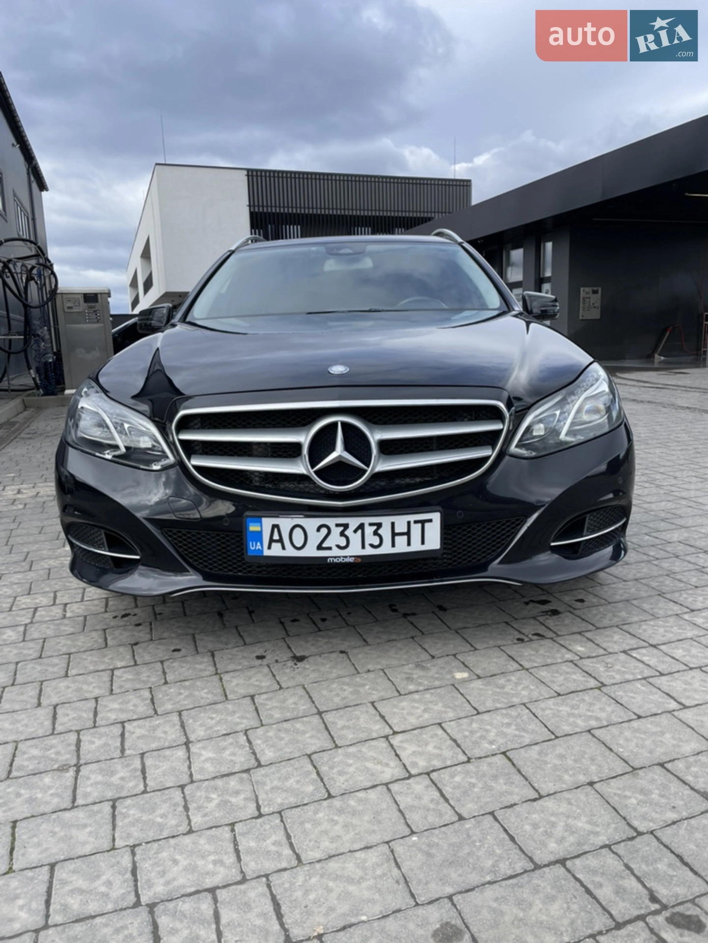 2015 Mercedes-Benz E-klasse - фото 1