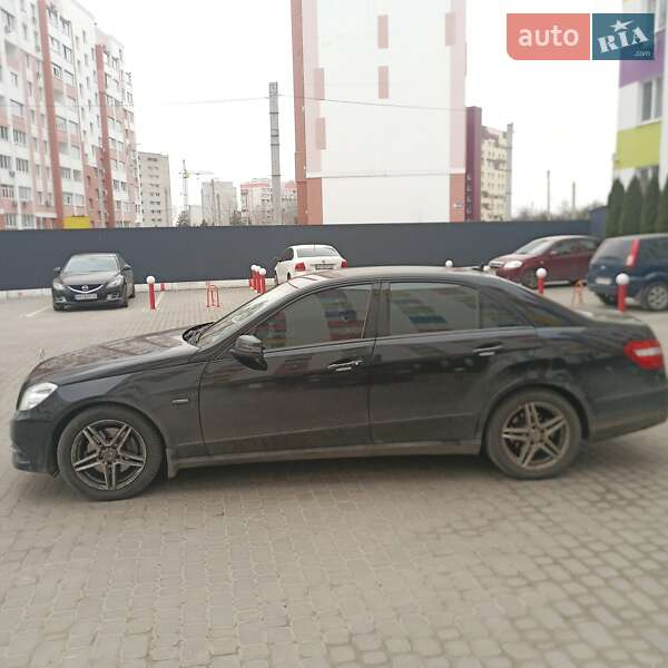 Седан Mercedes-Benz E-Class 2012 в Харкові фото 8 Седан Mercedes-Benz E-Class 2012 в Харкові