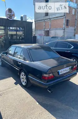 Mercedes-Benz E-Class 1994