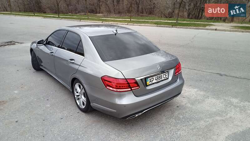 Седан Mercedes-Benz E-Class 2013 в Запорожье