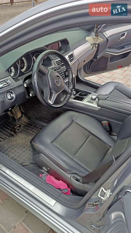 Седан Mercedes-Benz E-Class 2013 в Запорожье