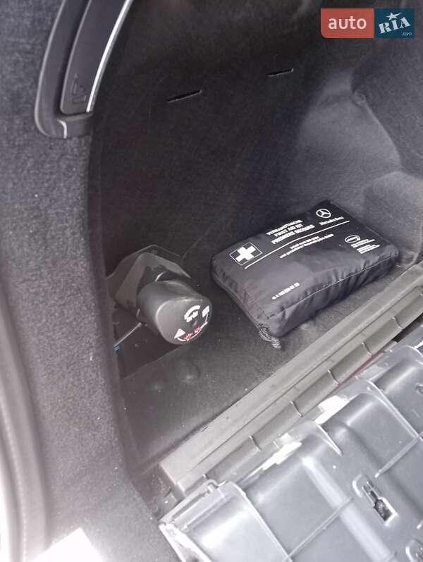 Універсал Mercedes-Benz E-Class 2010 в Львові