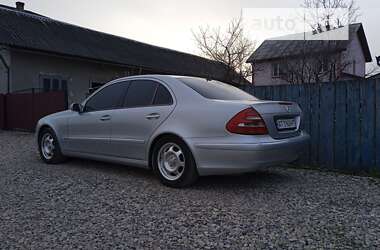 Седан Mercedes-Benz E-Class 2002 в Івано-Франківську