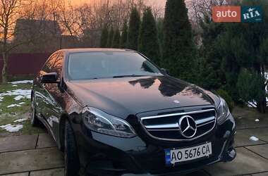 Седан Mercedes-Benz E-Class 2013 в Хусте