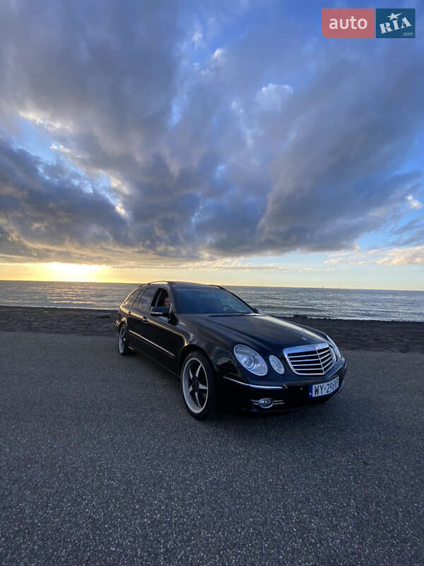 Універсал Mercedes-Benz E-Class 2006 в Вінниці