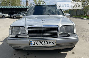 Універсал Mercedes-Benz E-Class 1995 в Теофіполі