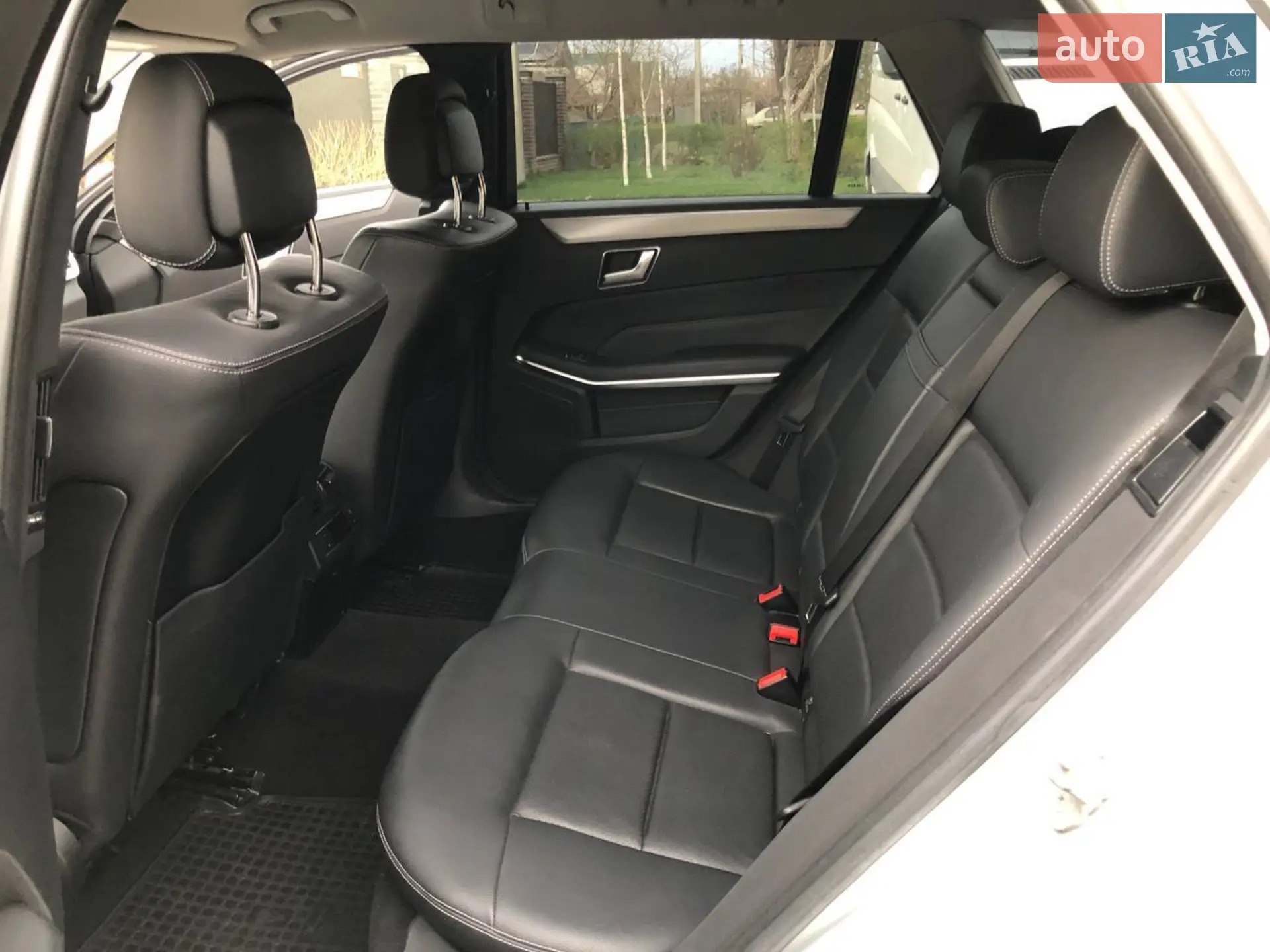 2015 Mercedes-Benz E-klasse - мініатюра 32