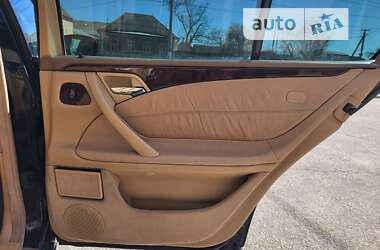 Универсал Mercedes-Benz E-Class 2000 в 