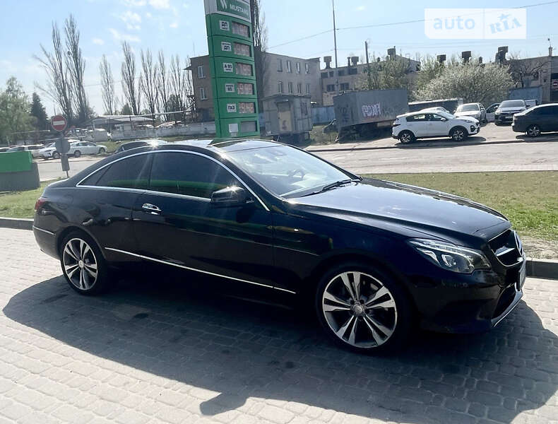Купе Mercedes-Benz E-Class 2016 в Киеве