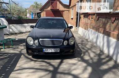 Седан Mercedes-Benz E-Class 2004 в Бердичеві