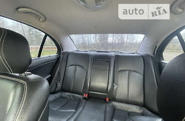 Седан Mercedes-Benz E-Class 2008 в 