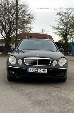 Седан Mercedes-Benz E-Class 2004 в Лозовой