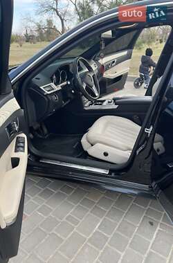 Седан Mercedes-Benz E-Class 2013 в 
