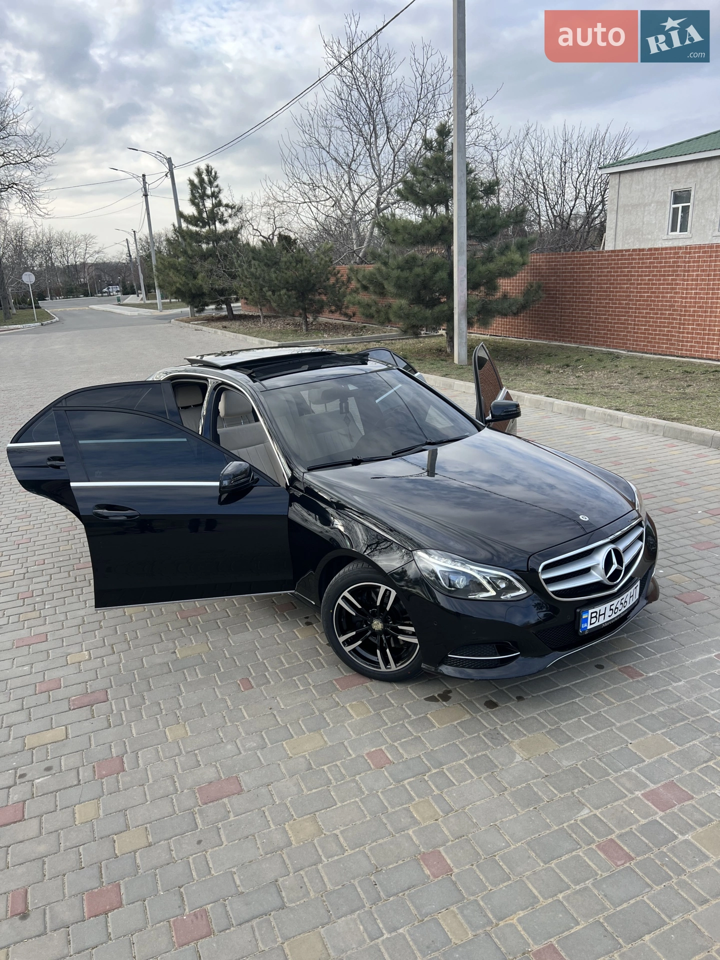 2013 Mercedes-Benz E-klasse - мініатюра 16