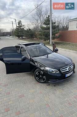 Седан Mercedes-Benz E-Class 2013 в Измаиле